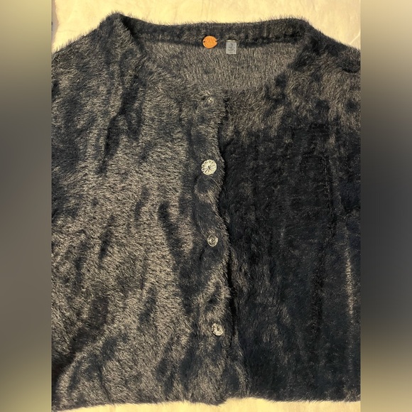 FREE PEOPLE Soft Cardigan 🌻 - Picture 5 of 8